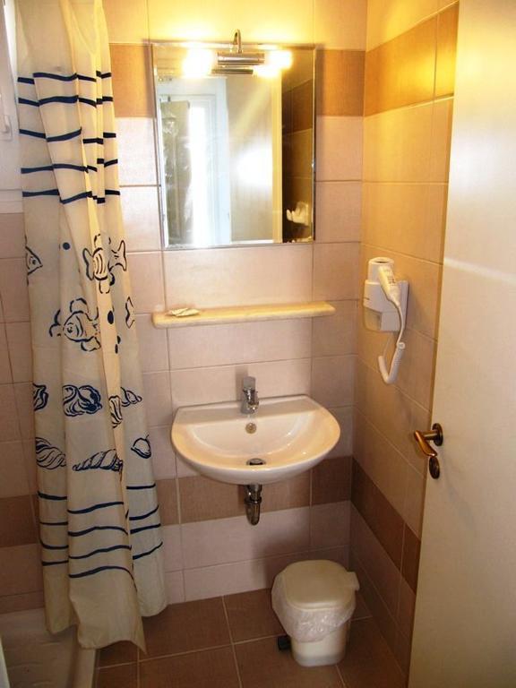 Argo Hotel Antiparos Room photo